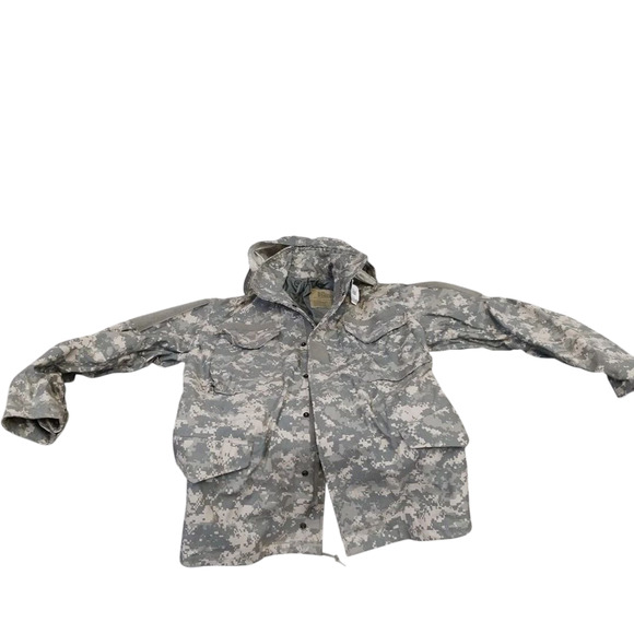 US MILITARY COLD WEATHER FIELD COAT GREEN DIGITAL CAMO S REG 8415-01-521-2234 - Picture 1 of 5
